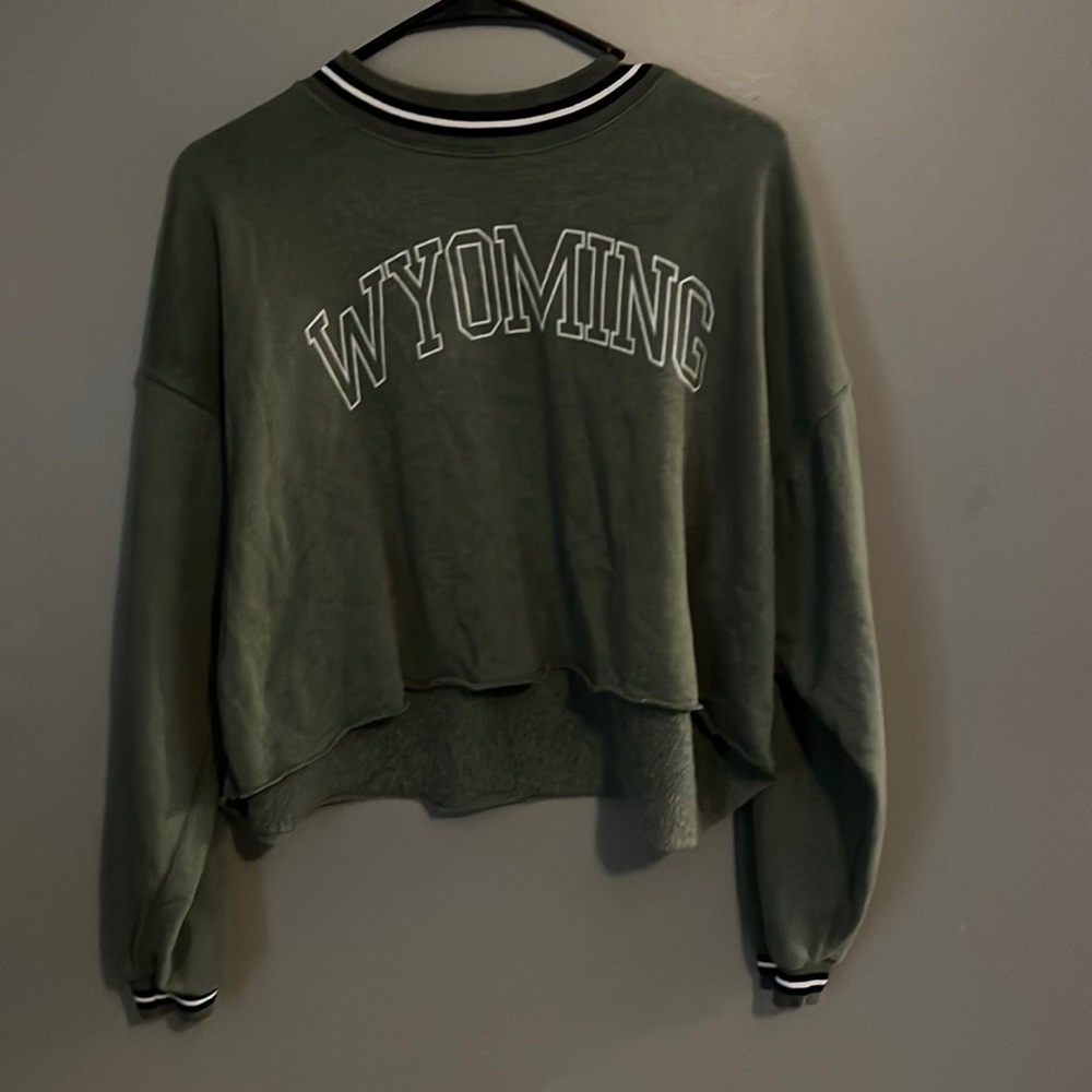 American Eagle cropped crew neck